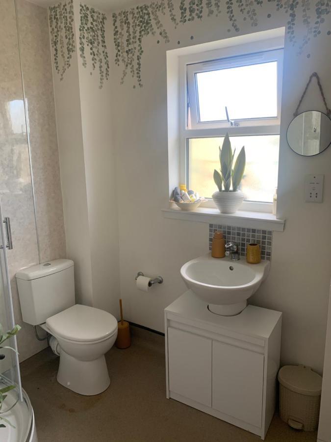 Spacious Villa 5 Mins From Nature Reserve And Town South Kessock Екстер'єр фото