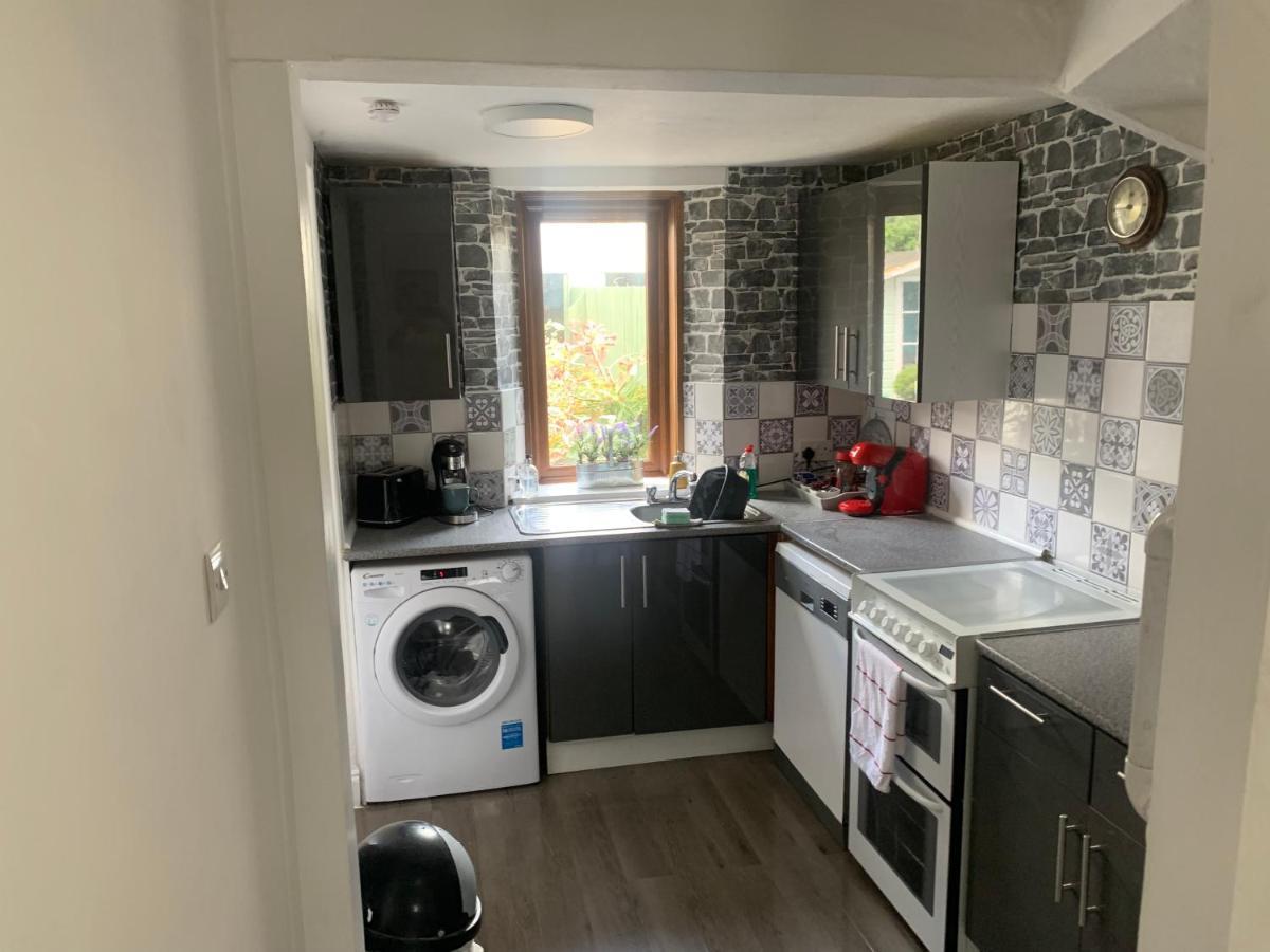 Spacious Villa 5 Mins From Nature Reserve And Town South Kessock Екстер'єр фото